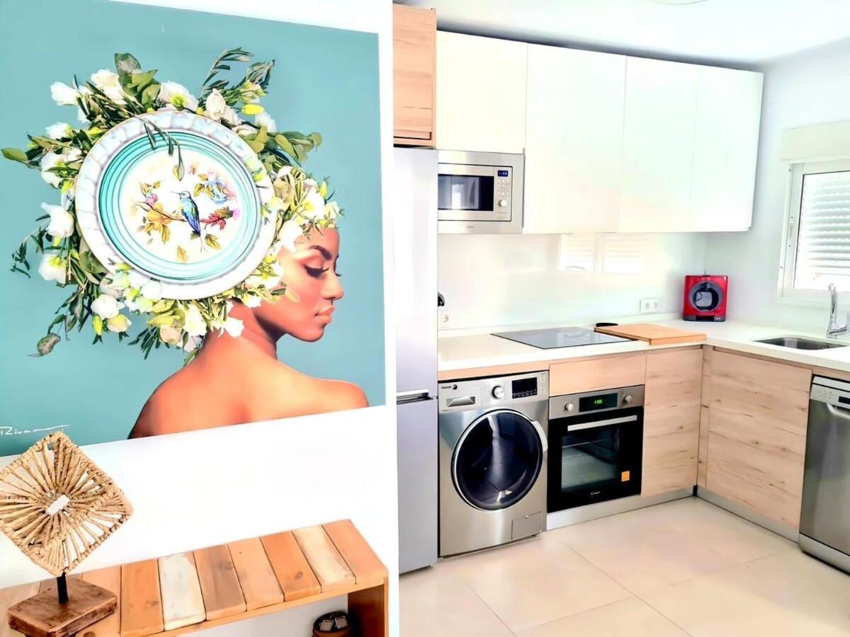 Apartamento Moderno Y Con Estilo En La Carihuela Torremolinos Eksteriør bilde